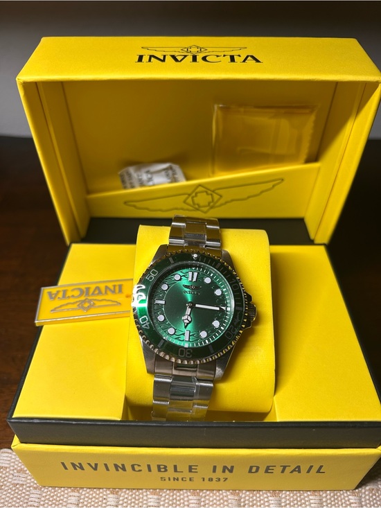 Invicta Other - Invicta Men's Stainless Steel Watch with Green Dial and Bezel (49695)